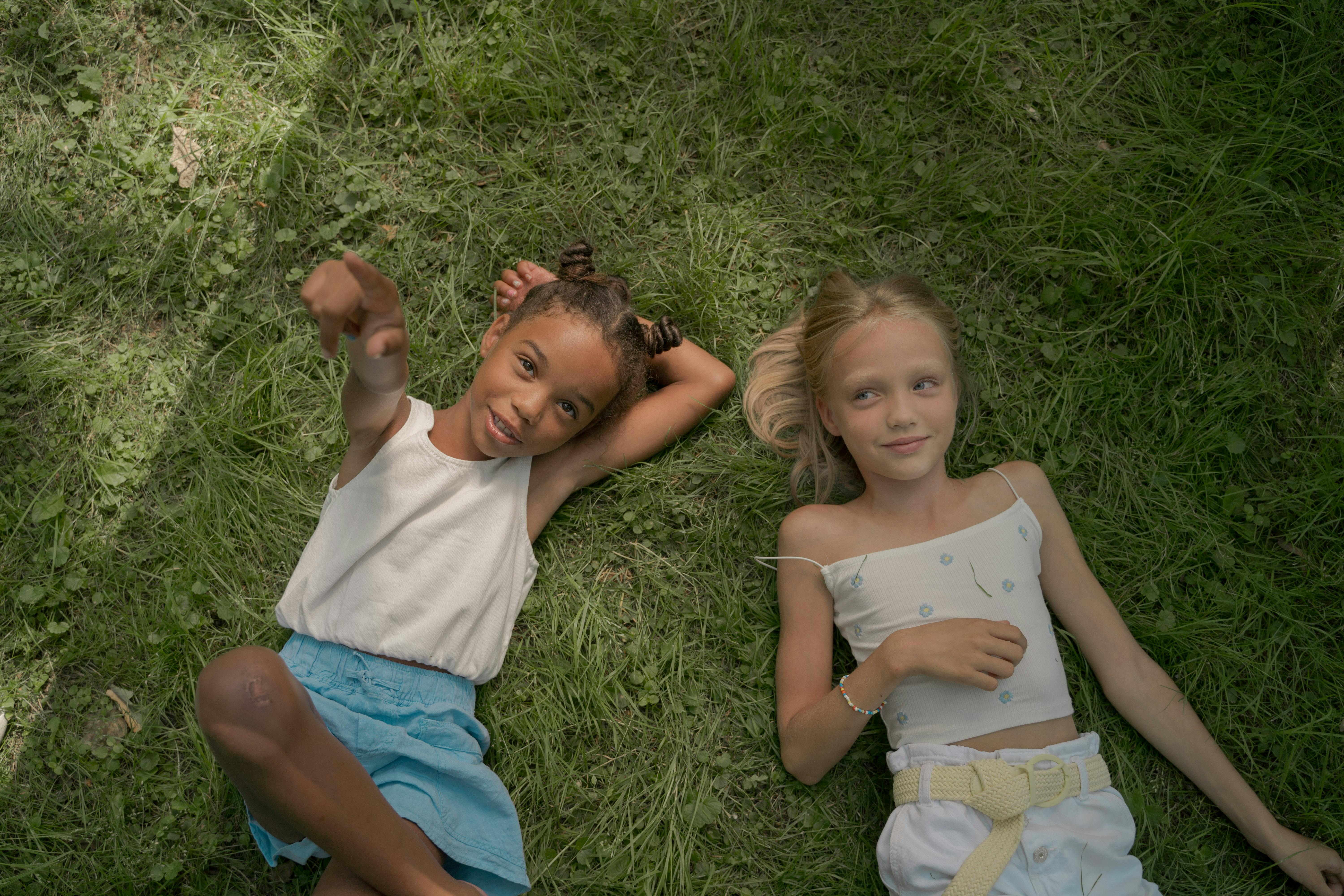 影视宣发与活动现场传播的氛围画面